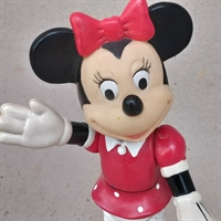 Minnie plastik figur rød bluse gule sko France Disneyland gammelt legetøj